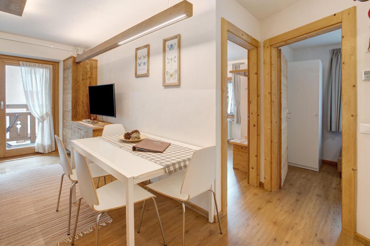 Casa Al Rin Ski Bike And Wellness อิโซแลคเชีย ภายนอก รูปภาพ